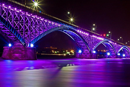 Архитектурное освещение моста